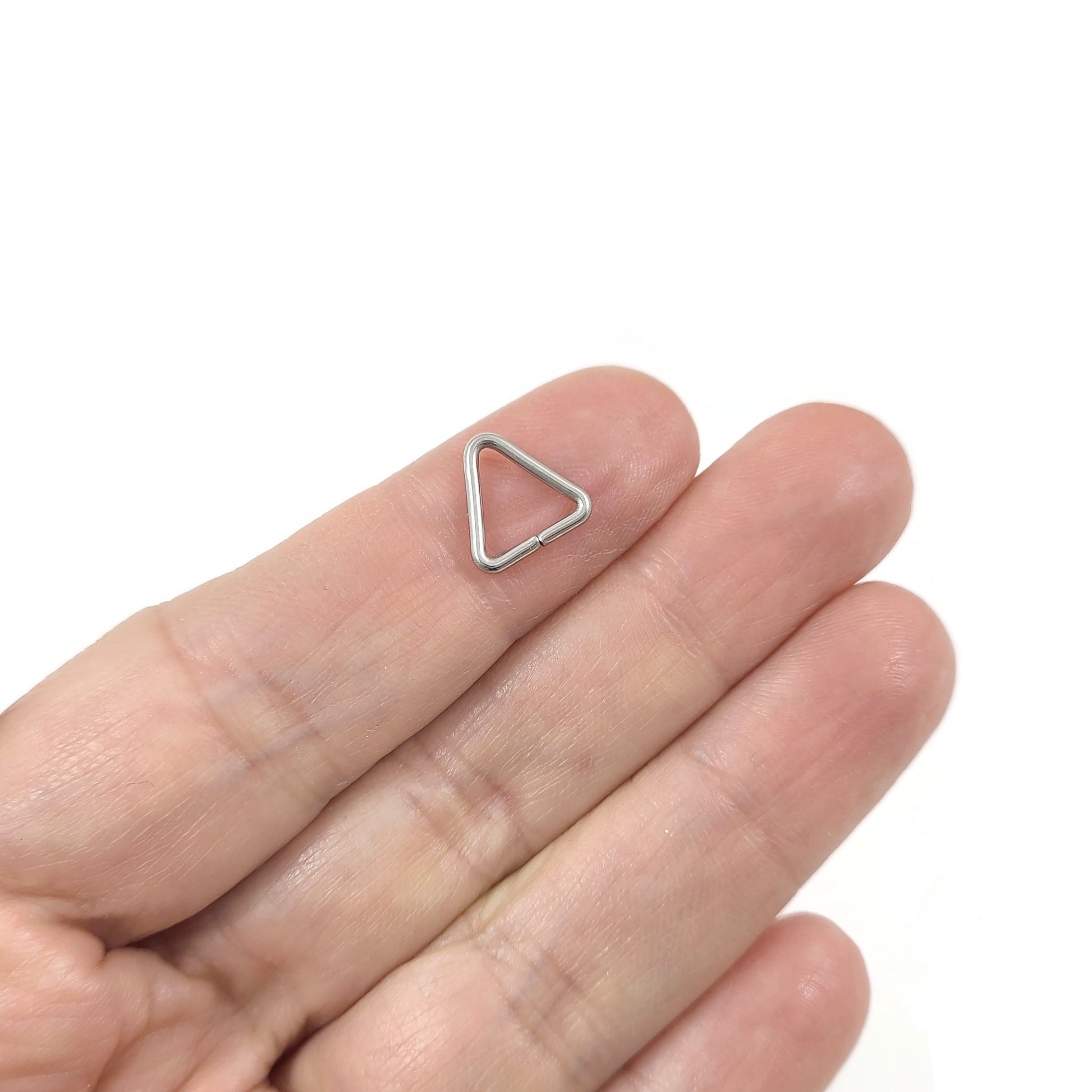 10 Stainless steel triangle jump rings - Silver pinch bails
