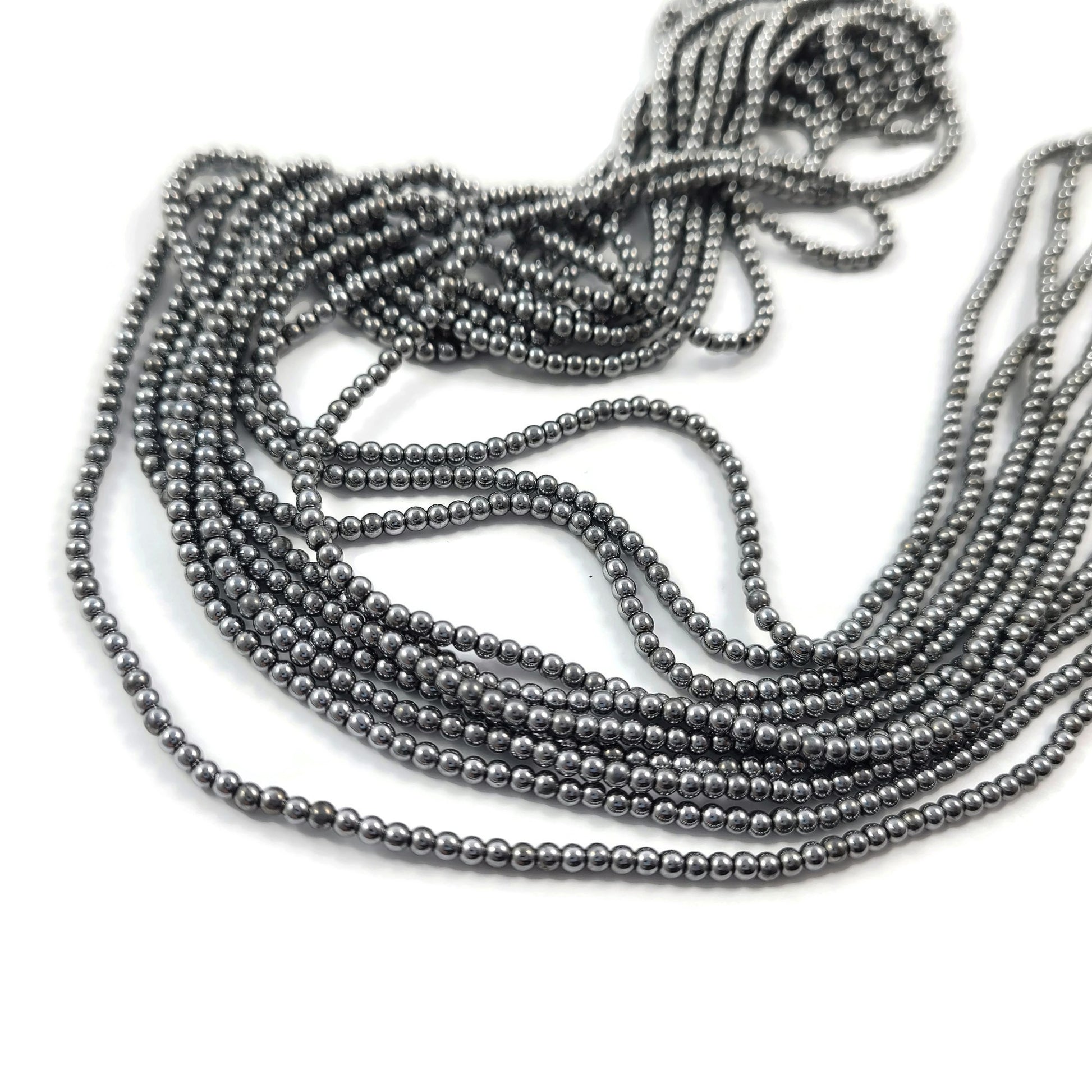 Tiny electroplated glass beads 2,5mm