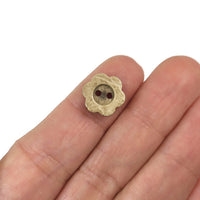 6 Flower shape coconut buttons 13mm