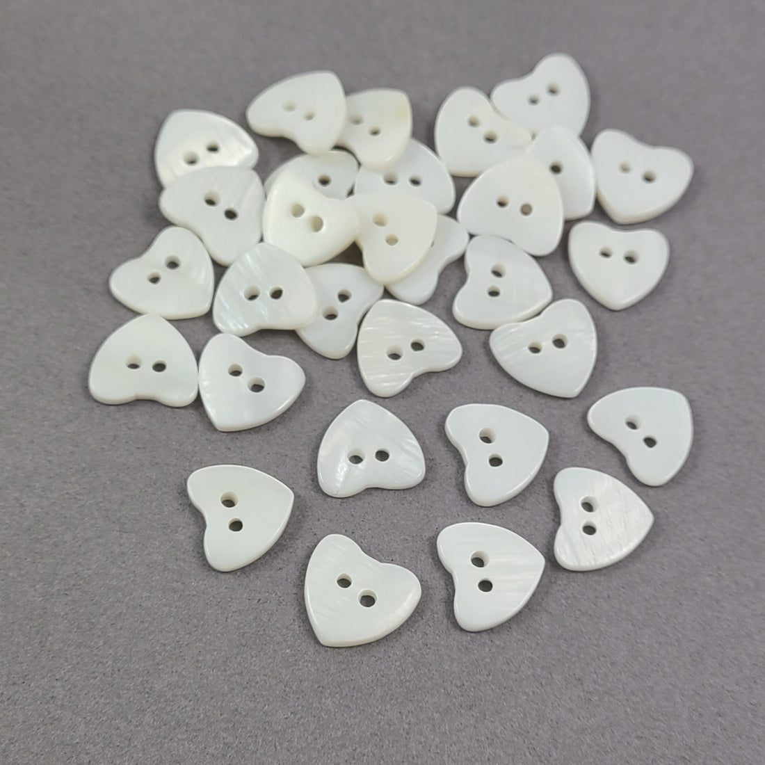 Bouton coeur en nacre naturel 12mm - ensemble de 6 boutons
