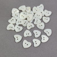 Bouton coeur en nacre naturel 12mm - ensemble de 6 boutons