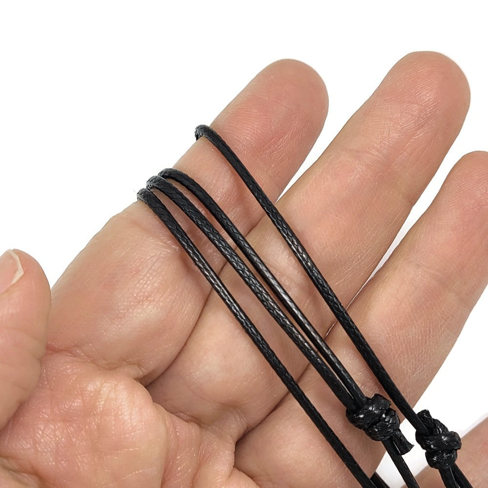 1 Collier cordon réglable, fil polyester noir 1,5mm