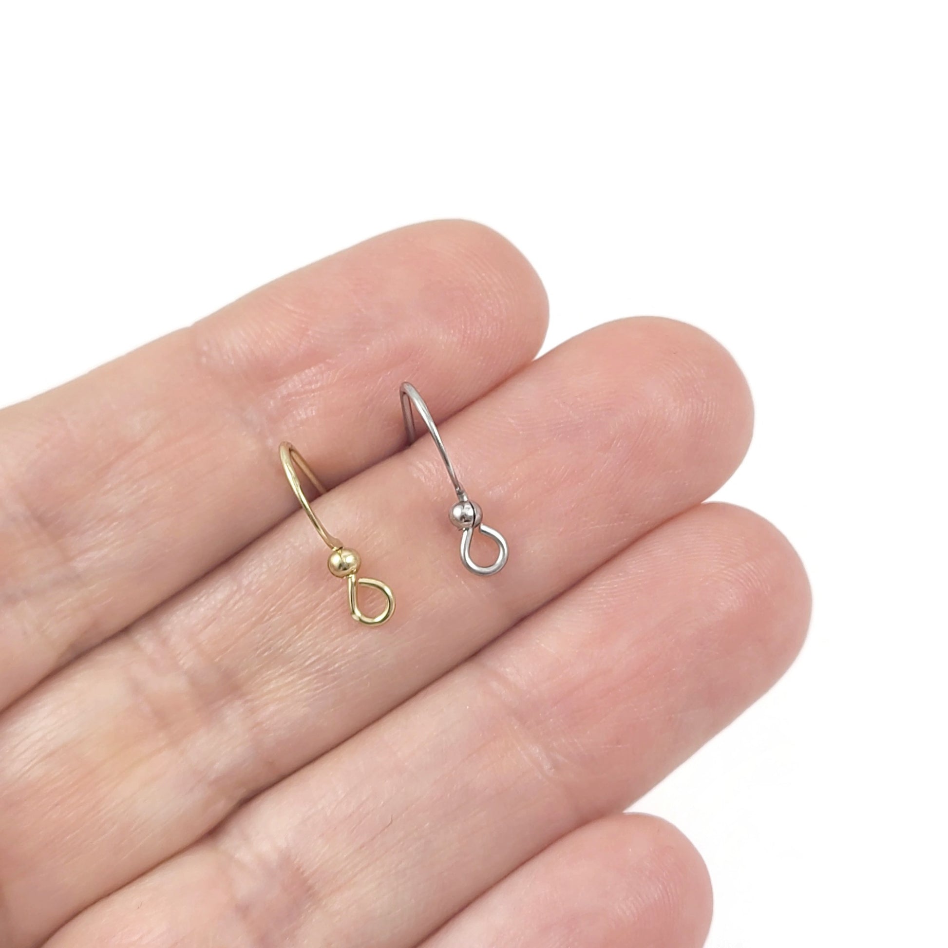 20 Stainless steel forward facing earring hooks