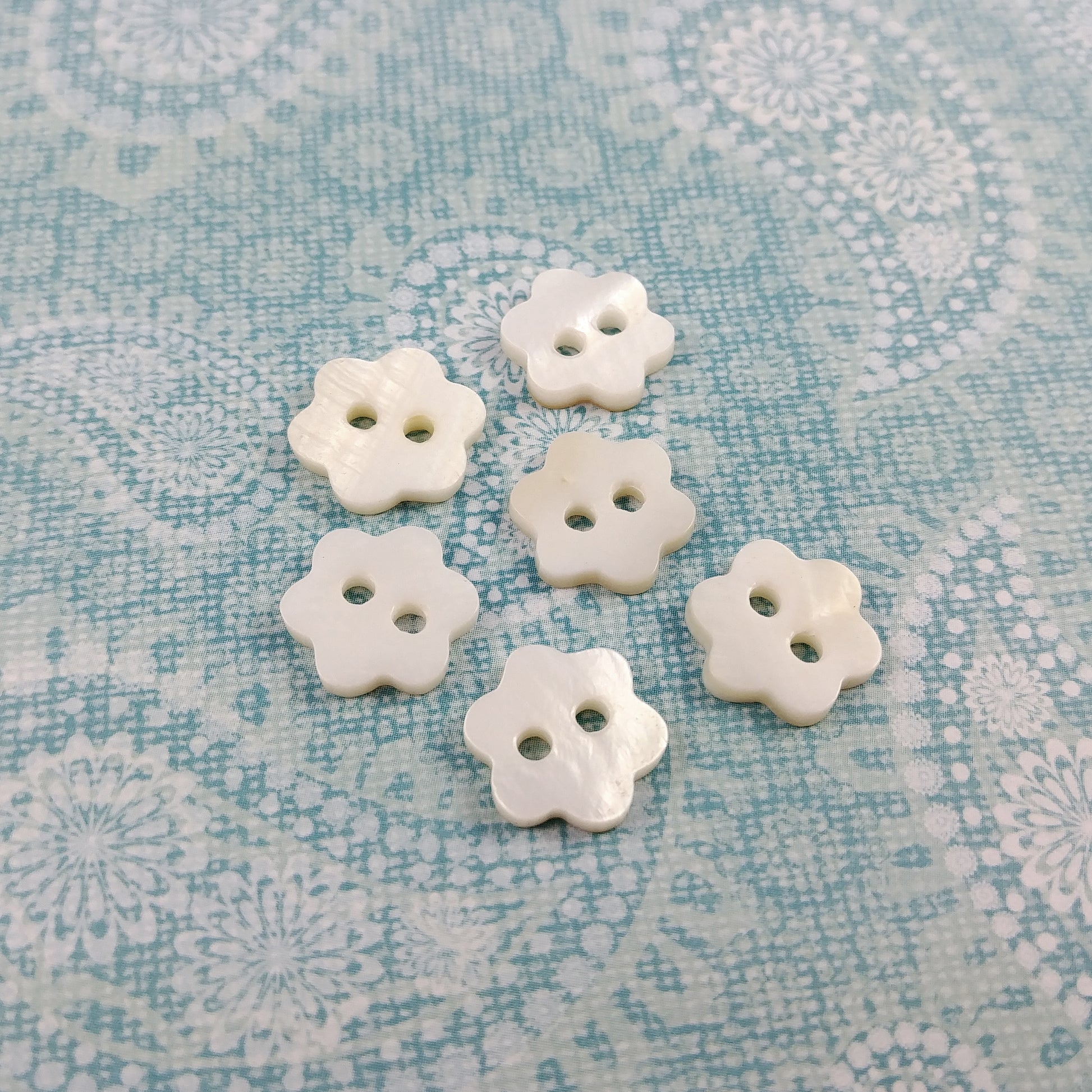 Mother of Pearl Shell Buttons 11 or 13mm - set of 6 white flower buttons