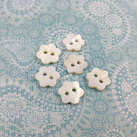Mother of Pearl Shell Buttons 11 or 13mm - set of 6 white flower buttons