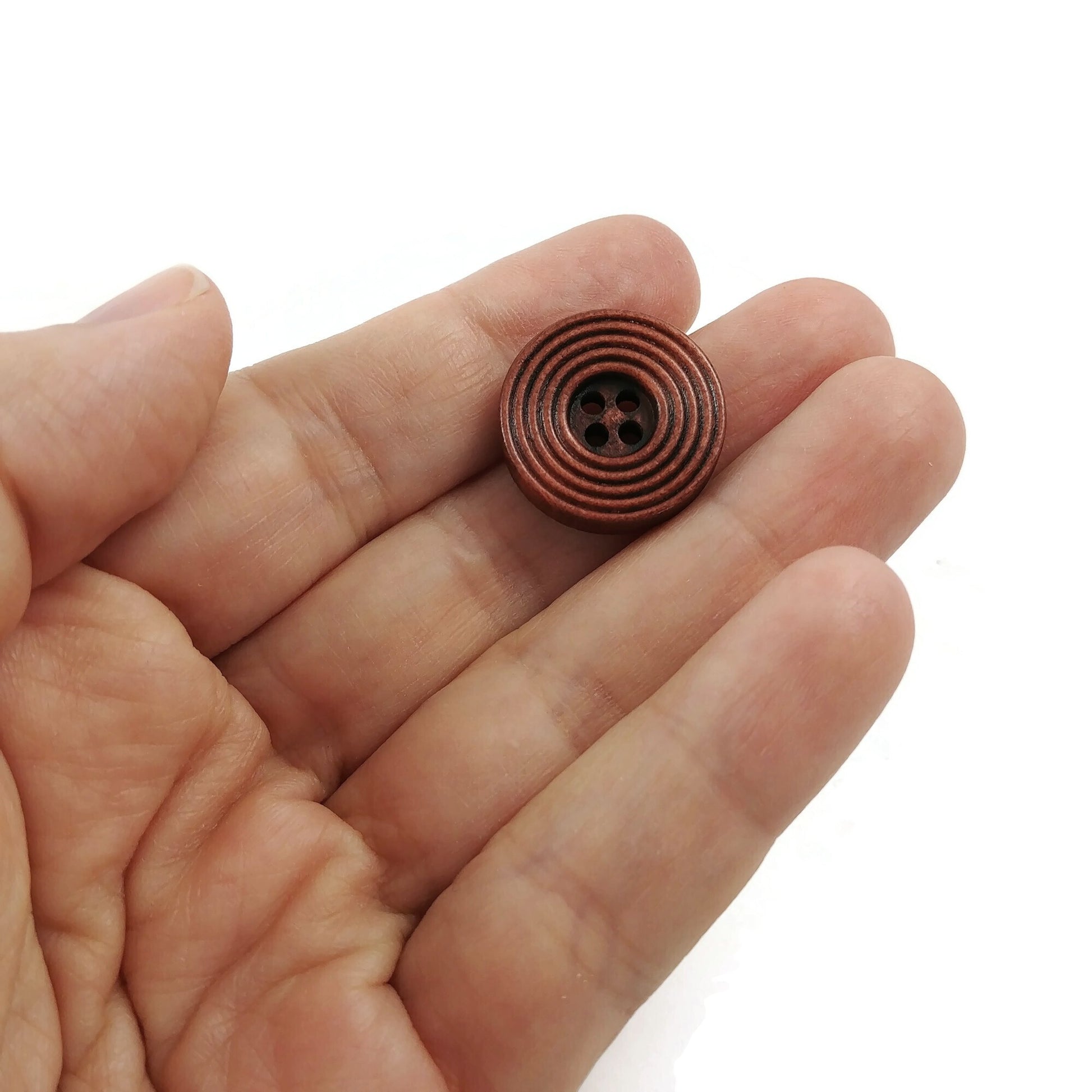 Coffee brown Wooden Sewing Buttons 20mm - set of 6 natural circle wood button