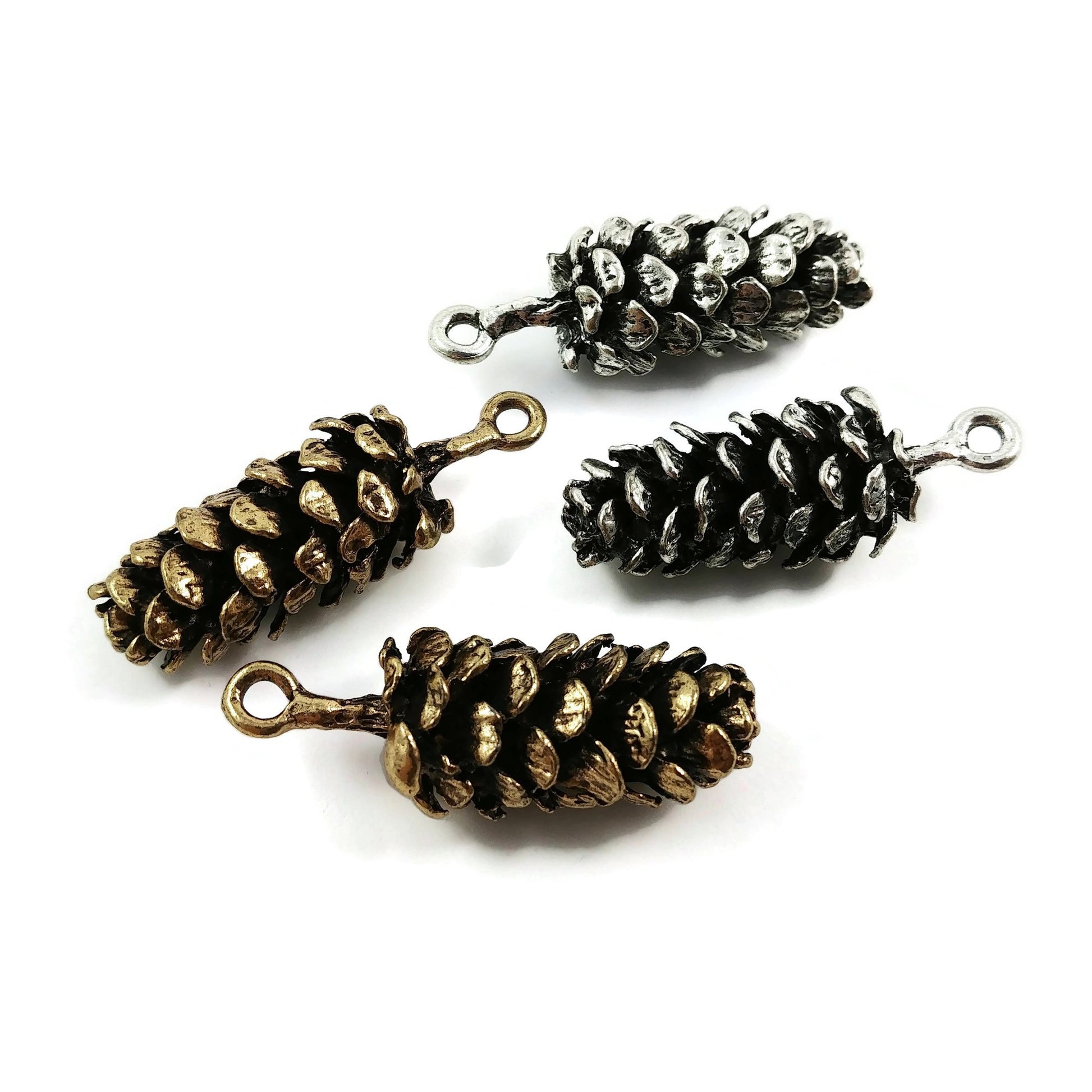 Pendentif pomme de pin hypoallergénique - 2 couleurs disponibles