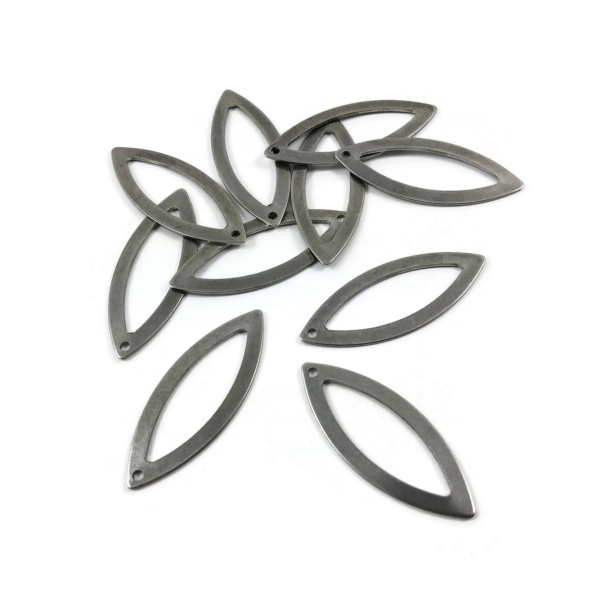 2 Horse Eye pendant stainless steel 35mm charms