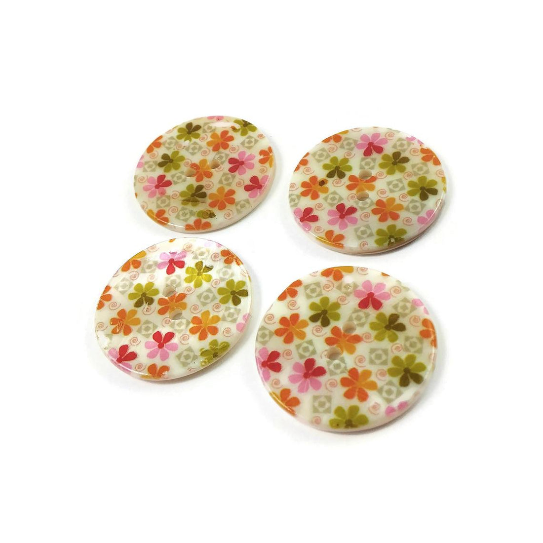 Bouton en nacre véritable 30mm à motif de fleurs d'été - ensemble de 4 boutons