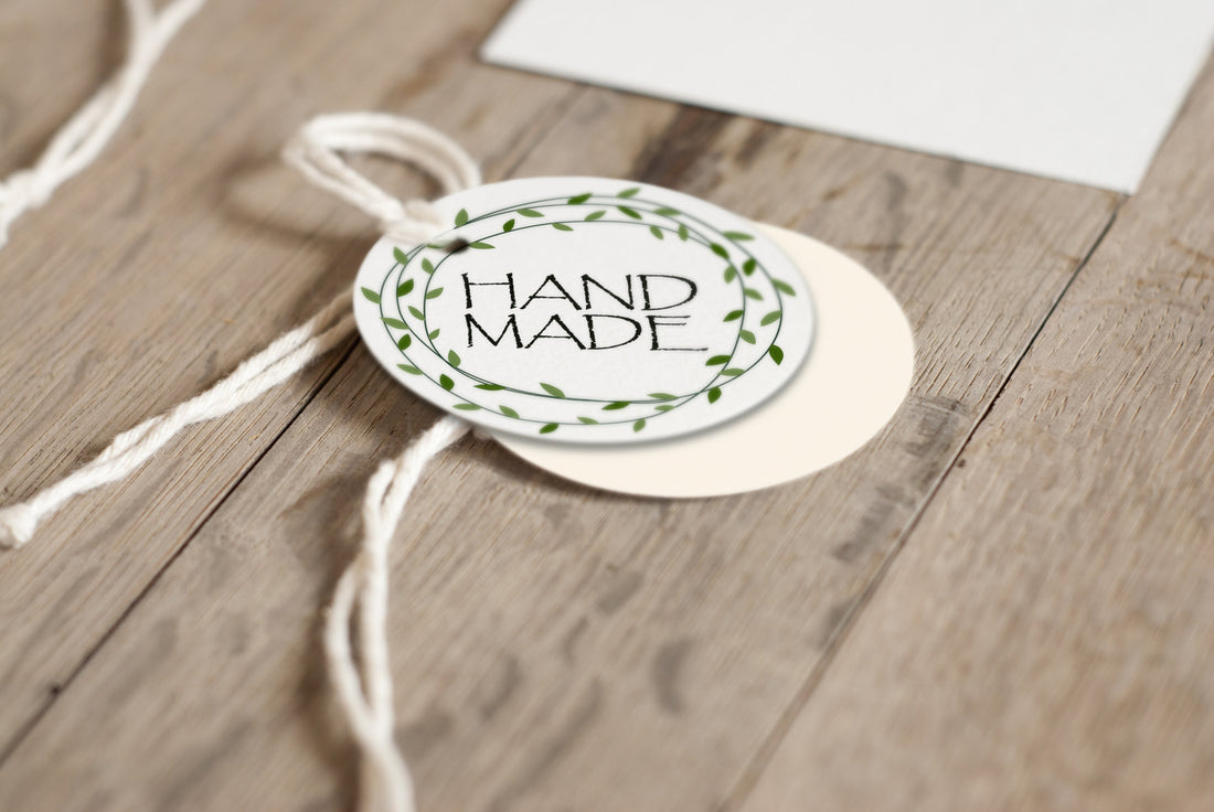 Feuille d'étiquettes digitales à imprimer - logo handmade couronne de feuilles