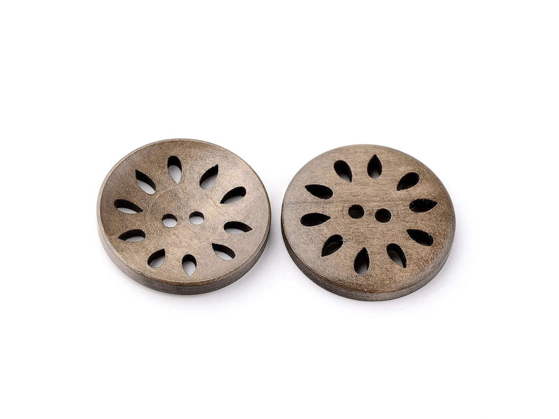 6 boutons de bois fleur dentelle 30mm