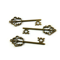 Large skeleton key charm, Hypoallergenic DIY necklace pendant, Victorian steampunk pendant, gold bronze silver plated charms