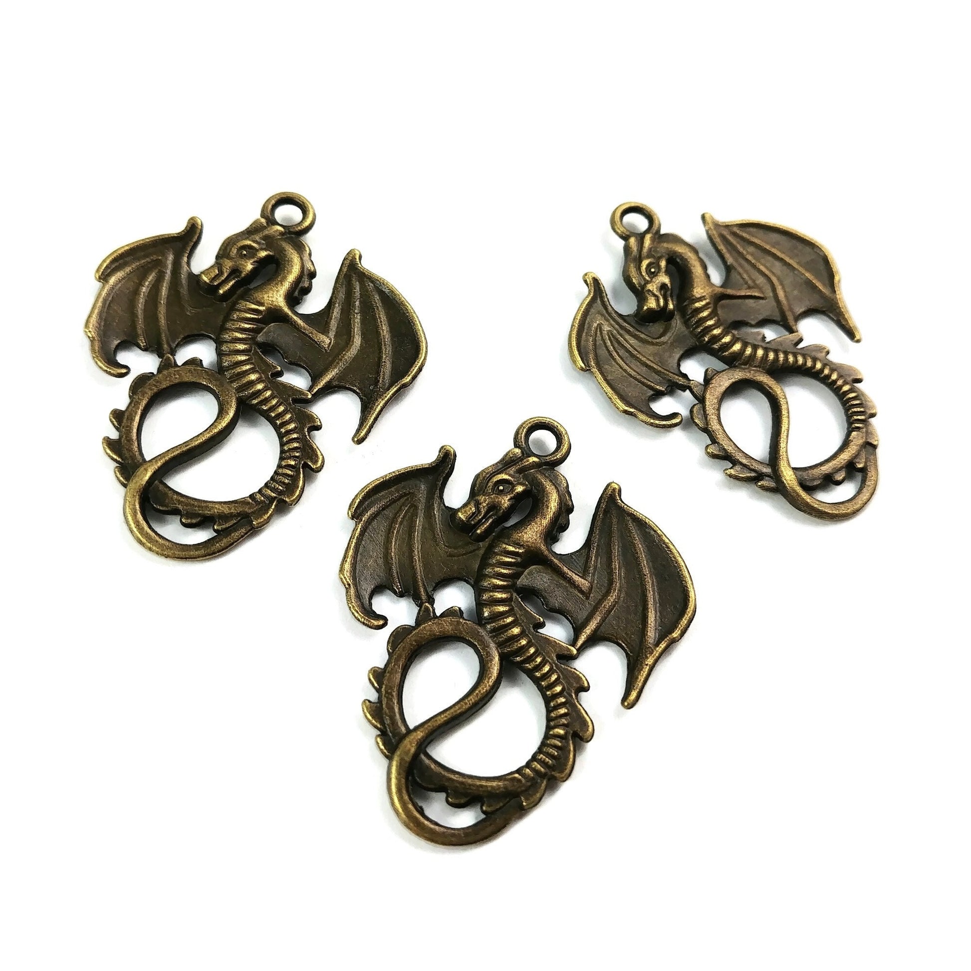 Large dragon charm, Hypoallergenic DIY necklace pendant, Fantaisy medieval pendant, patina or bronze plated charms