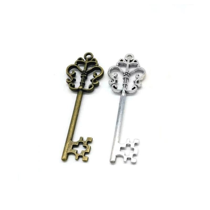 Large skeleton key charm, Hypoallergenic DIY necklace pendant, Victorian steampunk pendant, gold bronze silver plated charms