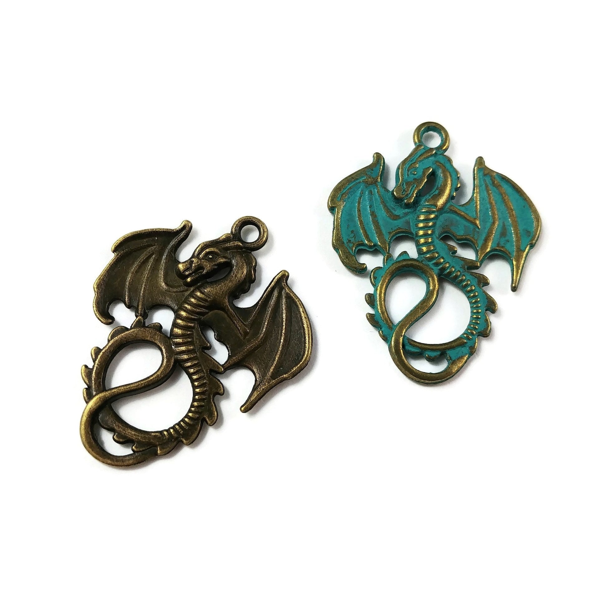 Large dragon charm, Hypoallergenic DIY necklace pendant, Fantaisy medieval pendant, patina or bronze plated charms