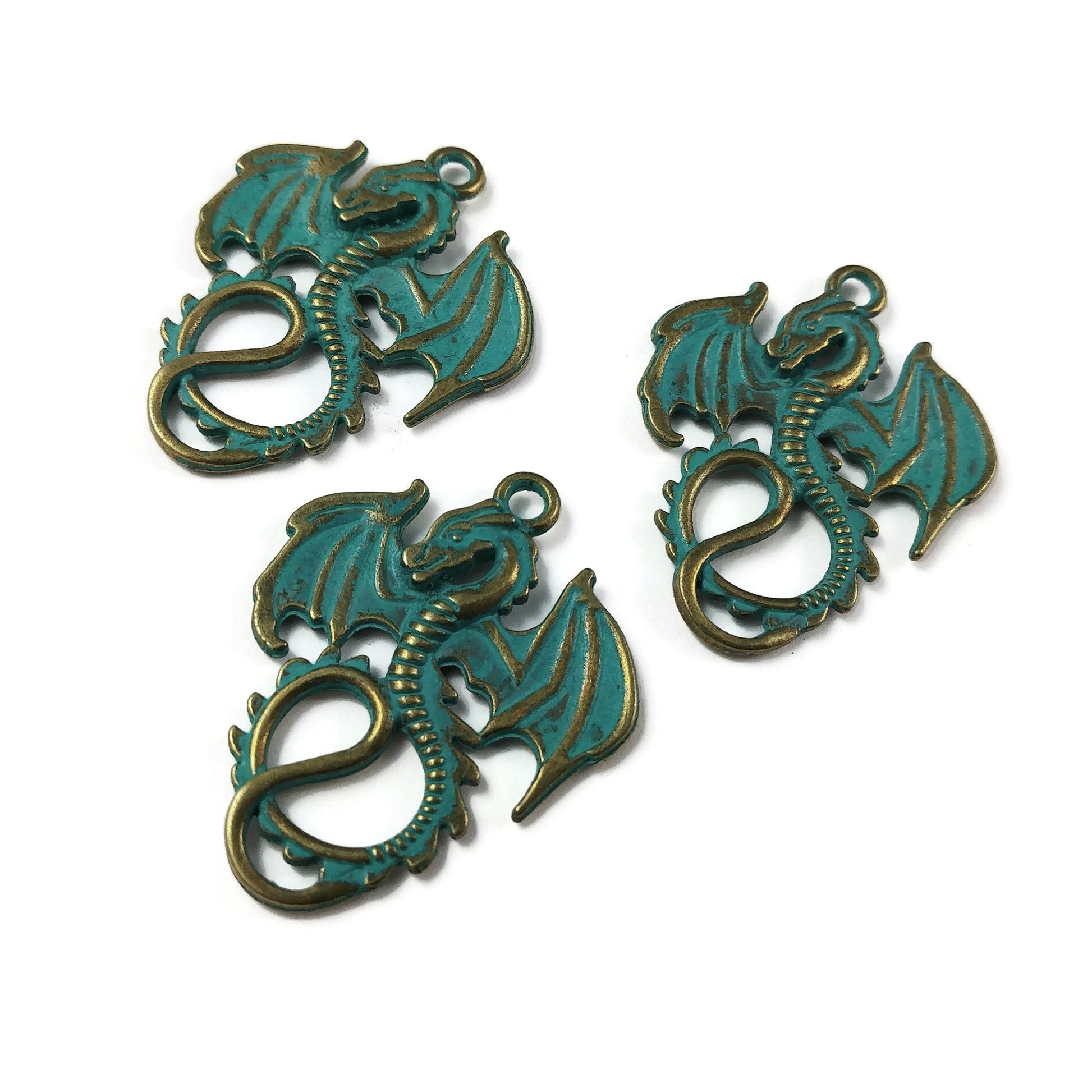 Large dragon charm, Hypoallergenic DIY necklace pendant, Fantaisy medieval pendant, patina or bronze plated charms