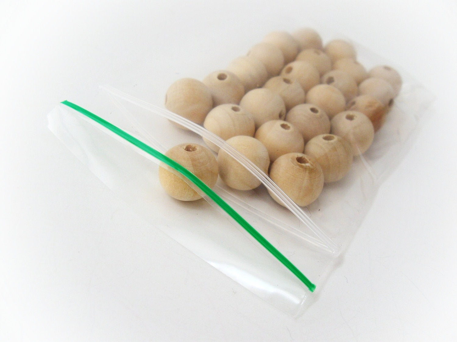 Natural Wood Beads round 14mm unfinished spacer beads 25pcs