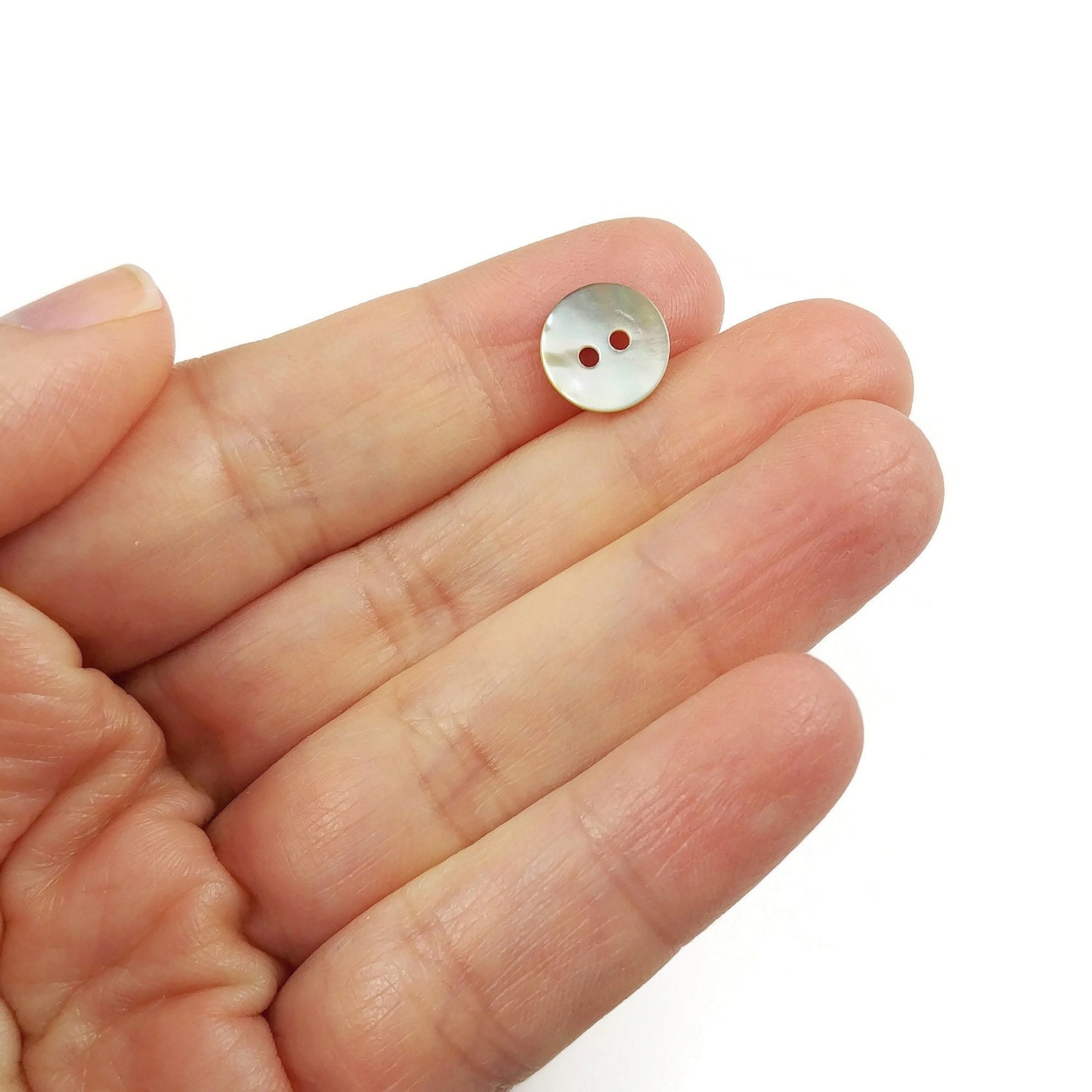 Natural agoya shell buttons, 4 sizes available, Raw pearl sewing buttons