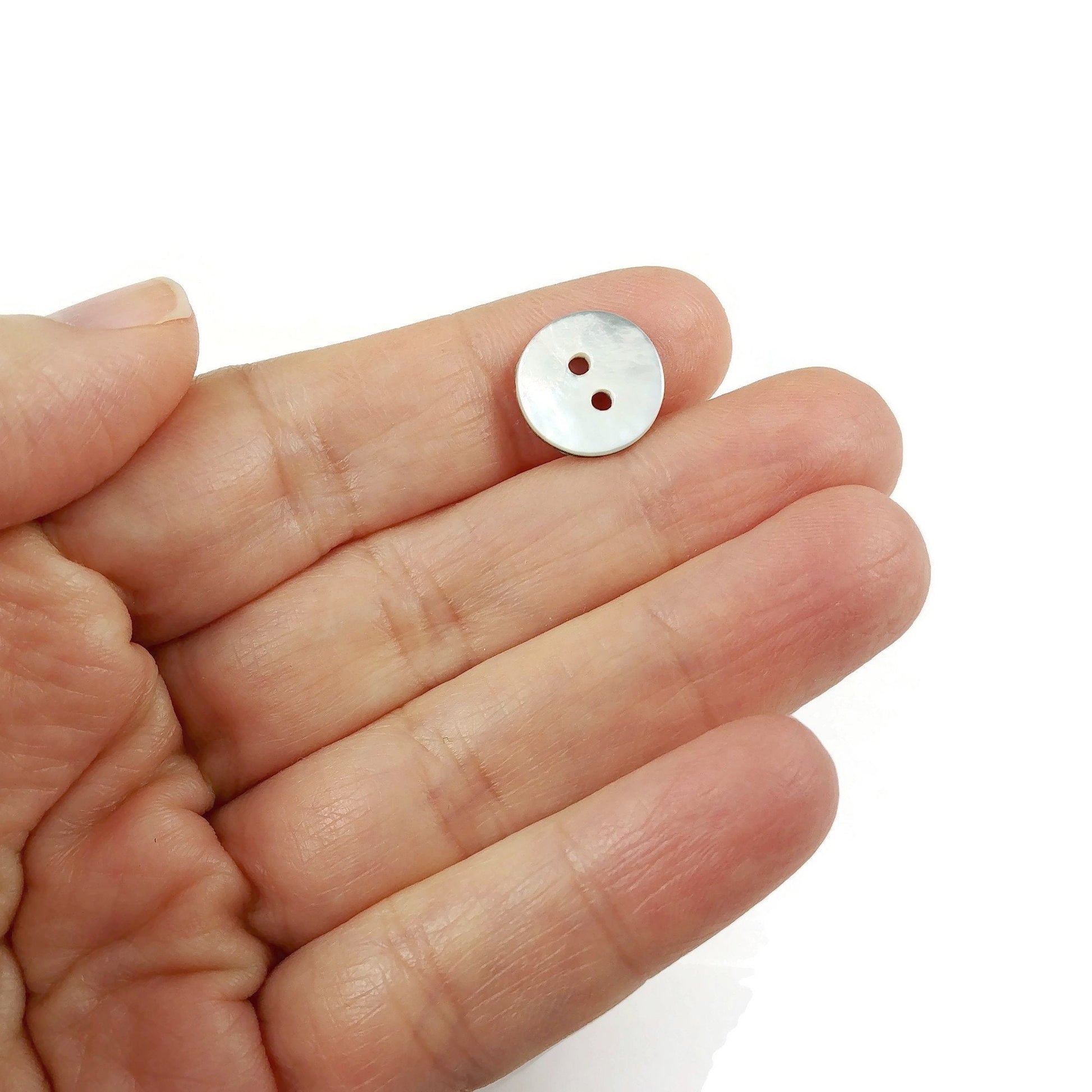 Natural agoya shell buttons, 4 sizes available, Raw pearl sewing buttons