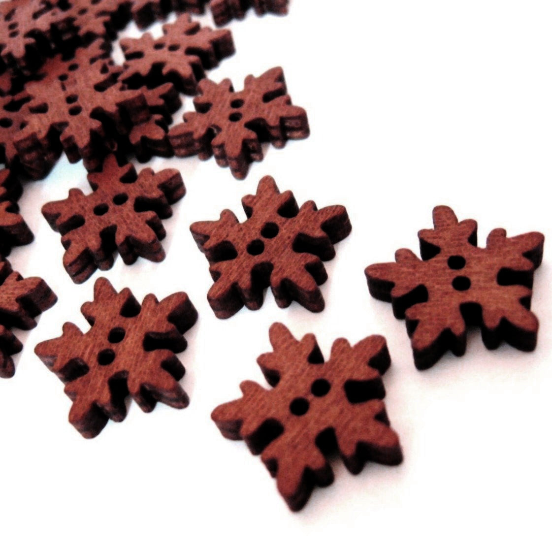 6 Boutons Flocons de neige en bois marron 18mm
