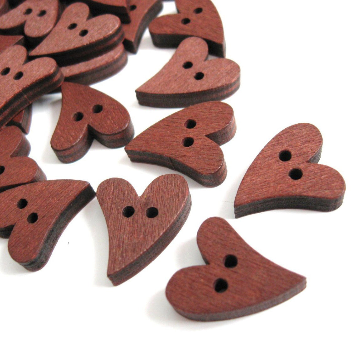 6 Boutons Coeurs en bois marron 20mm