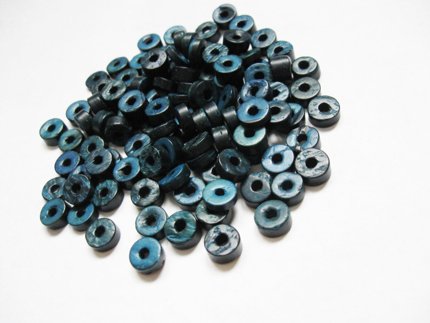 Teal Coconut Bead - 100 Eco Friendly Donuts Rondelle Disk Beads 9mm